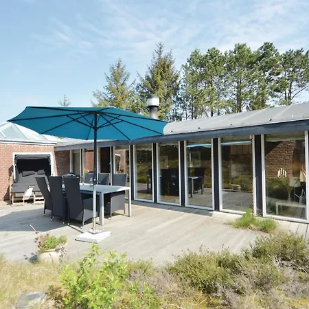 Awesome Home In Romo With Kitchen Nyaraló Rømø